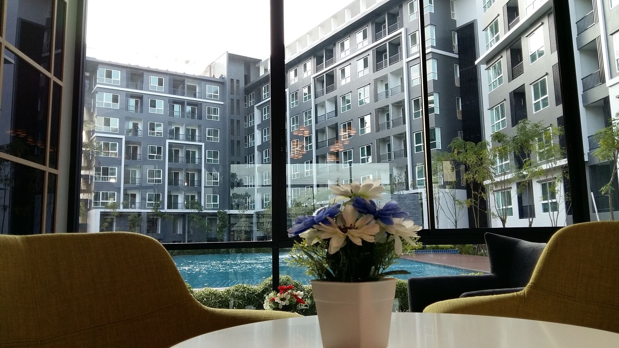 The Change Suites Korat Nakhonratchasima Zewnętrze zdjęcie